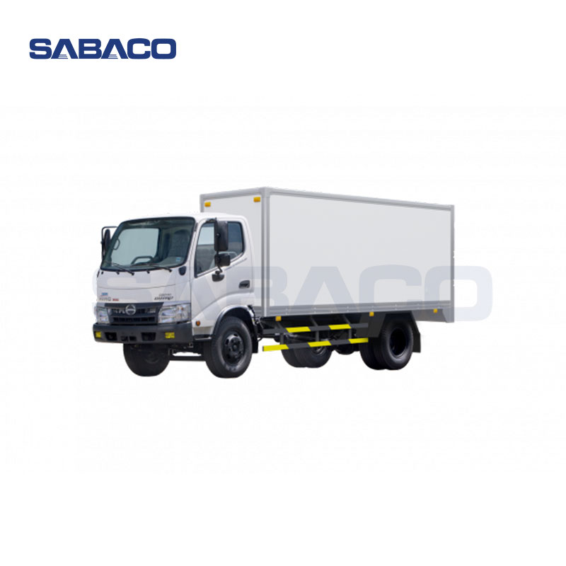 Xe tải thùng kín Hino 300 Series XZU302L – 110SD-VANS
