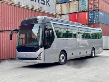 XE TRACOMECO UNIVERSE NOBLE EX 47 CHỖ WEICHAI – 430PS