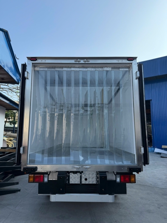 Xe Hino thùng lạnh Lamberet