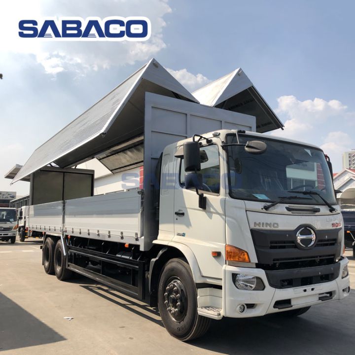 Xe tải thùng kín cánh dơi 6.2 tấn dài 7m2 Hino Series 500 FC9JNTC